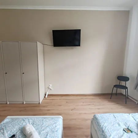 Stylish 1-bedroom For Rent - Location *