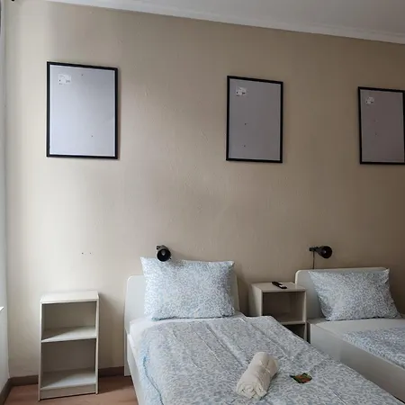 Stylish 1-bedroom For Rent - Location * Essen