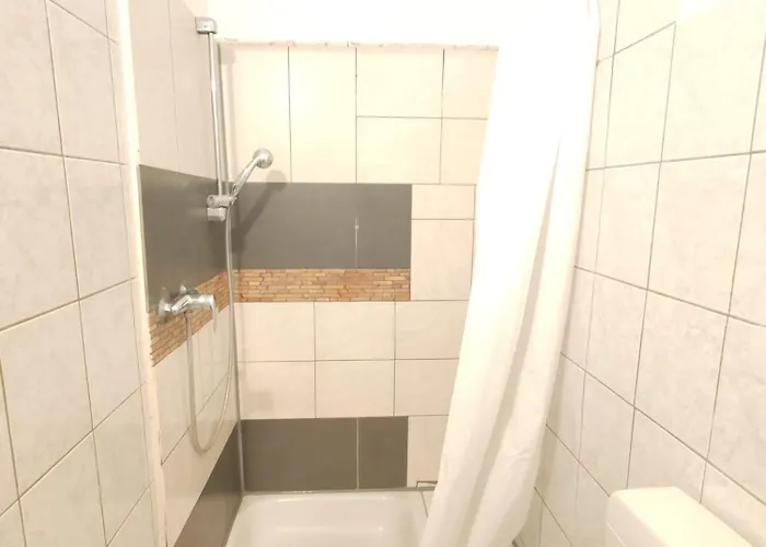 Διαμέρισμα Stylish 1-bedroom For Rent - Location Έσσεν